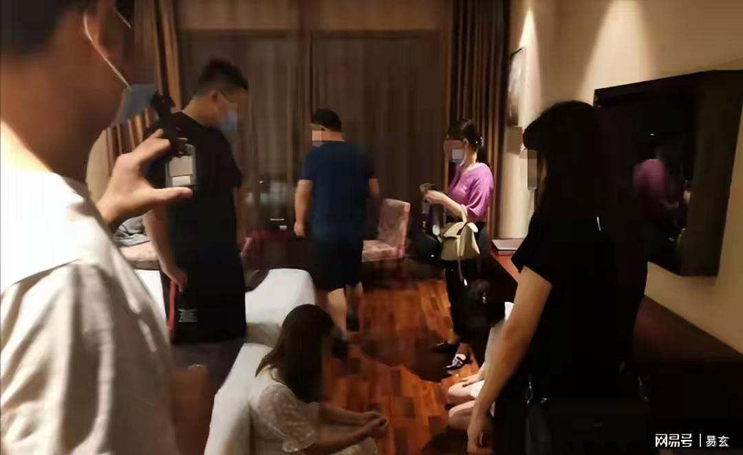 “我们自愿有何罪”?三男三女聚众淫乱,三亚高知换妻游戏案始末
